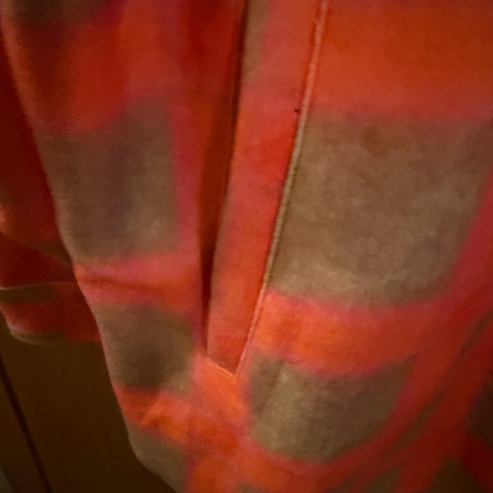 David & Dani Women's Pink and Tan Plaid Flannel Jacket with 4 pockets - Picture 3 of 4